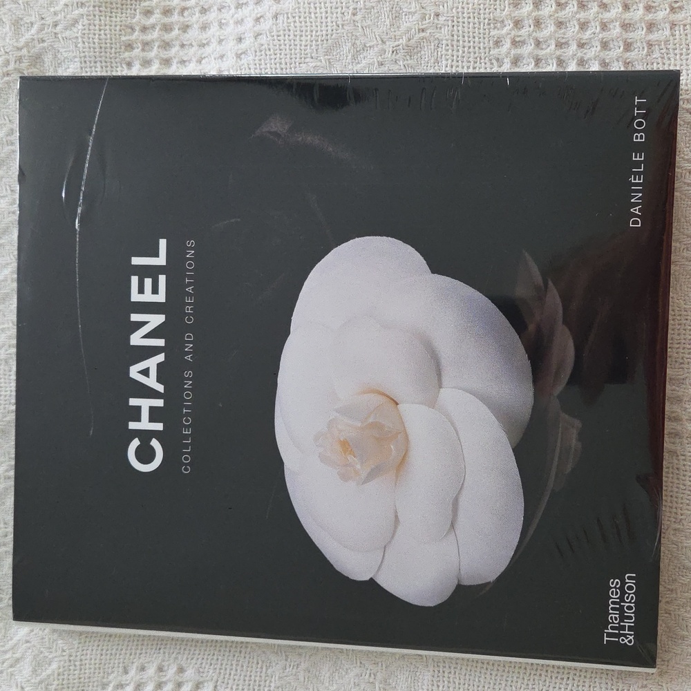 Chanel Collections and Creations Book